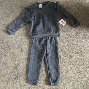 Toddler Girl's Gray Textured Matching Set